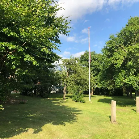 Skov Bed & Breakfast *